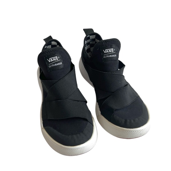 Vans Shoes - Vans Ultrarange comfortable gore black sneakers shoes men's 7 women's 8.5